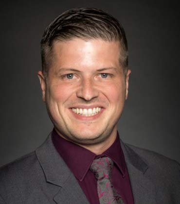 Building Bridges: Crafting a Digital Experience to Unite Field Workers and Office Employees