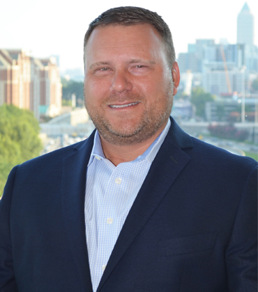 Construction by Helicopter: Installing Rooftop Tech in the Urban Jungle